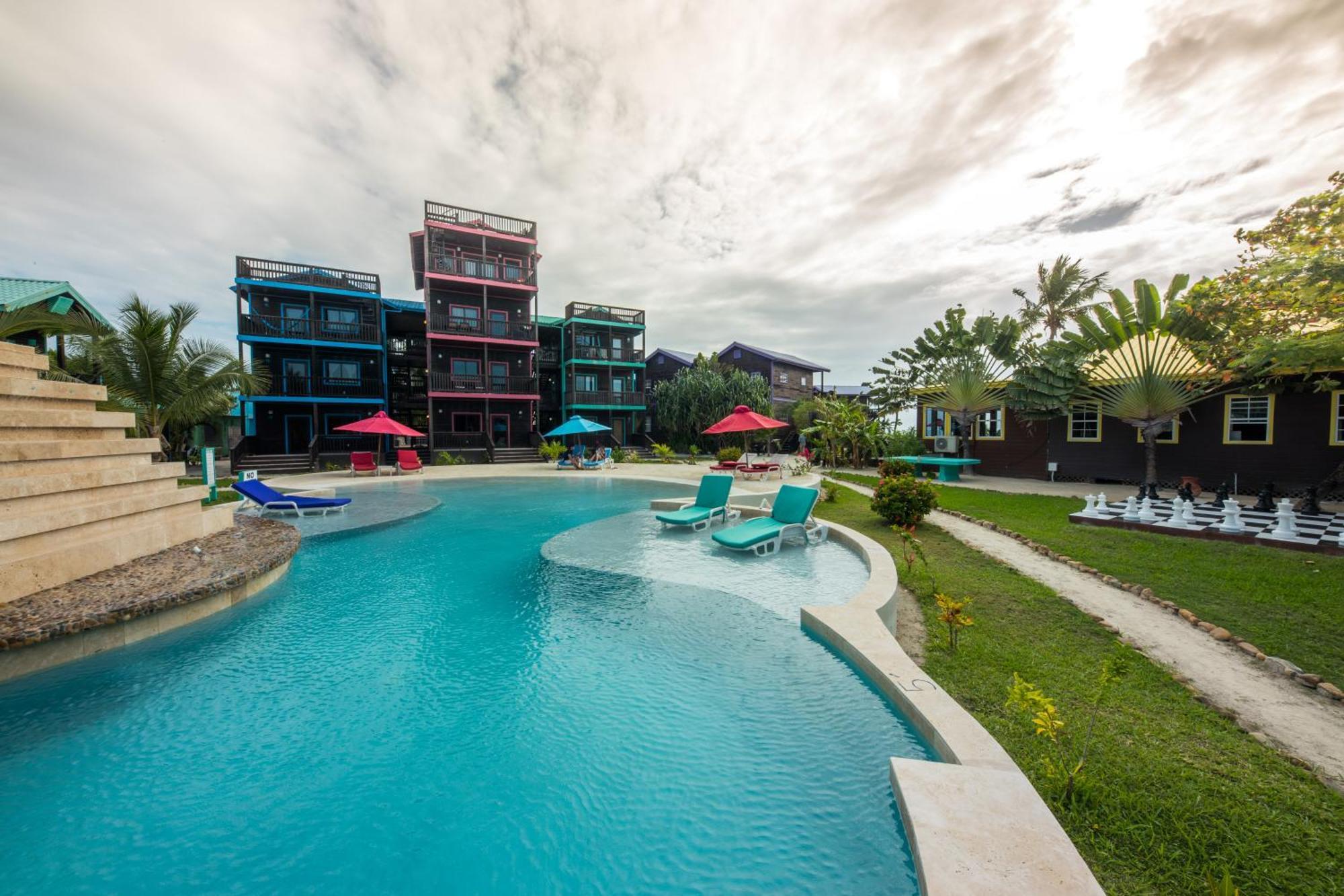X'Tan Ha- The Waterfront Hotel San Pedro  Luaran gambar